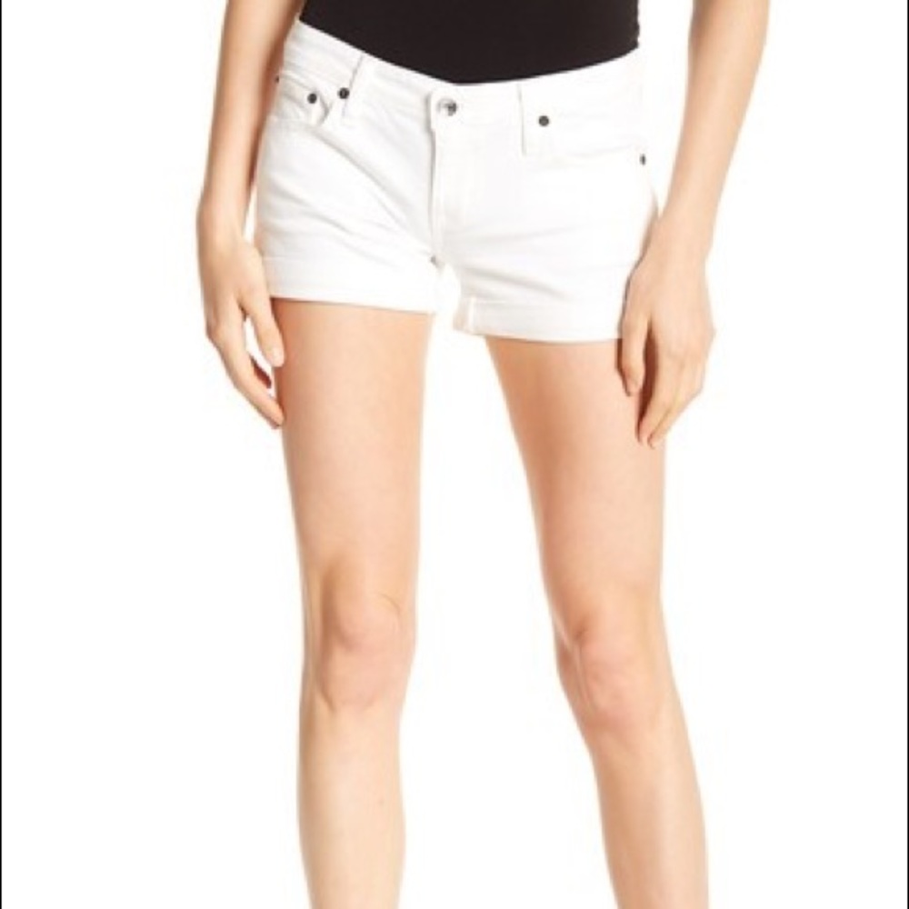 Big Star White Denim Shorts  Size 30
